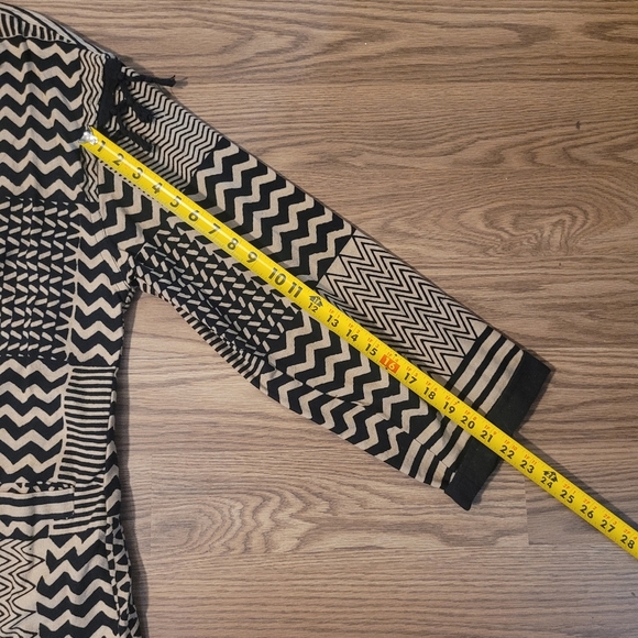 Vintage Black and White Patterned Jacket - Picture 11 of 11